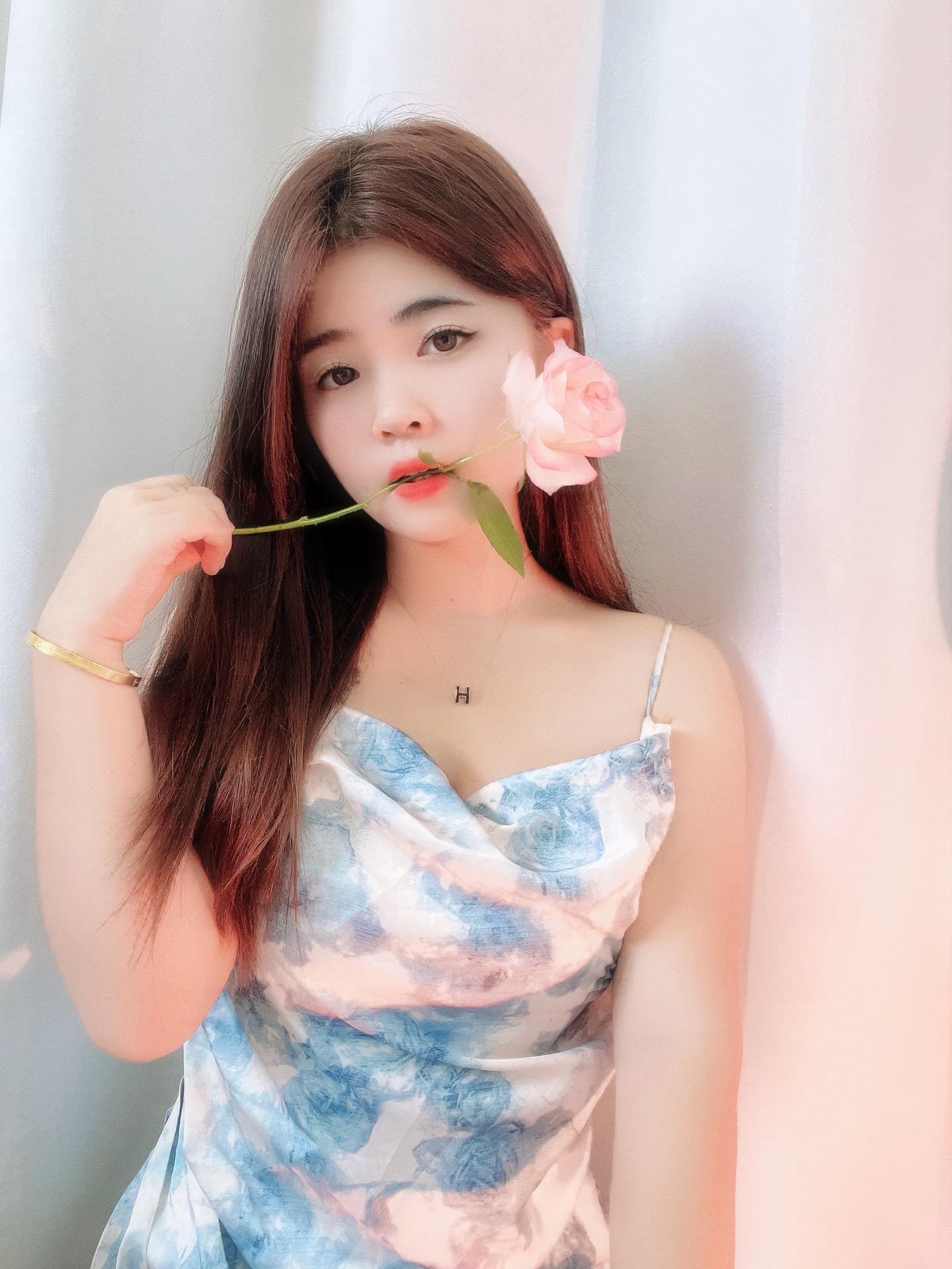爱人如养花 自己做女娲 一天p百八十个样子🤣🤣