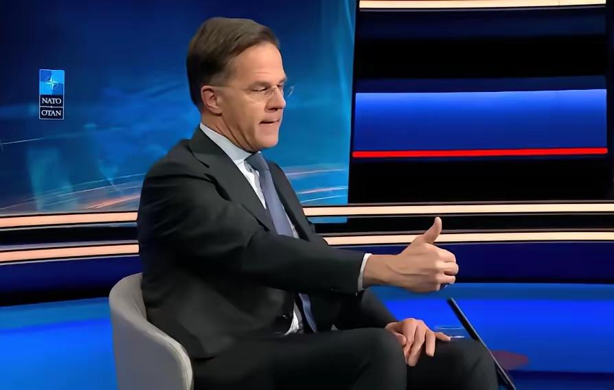 北约秘书长马克·吕特在CBS新闻的采访中称，泽连斯基想要和平，他向俄罗斯传递这一