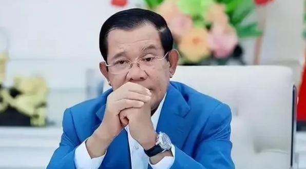 泰国的火炮轰得这么狠，是因为他们嗅到了最危险的信号：大国的雷达关机了。以前打狗还