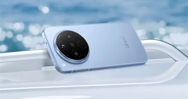 直屏党的梦中情机！OPPO Find X8 Ultra回归直屏