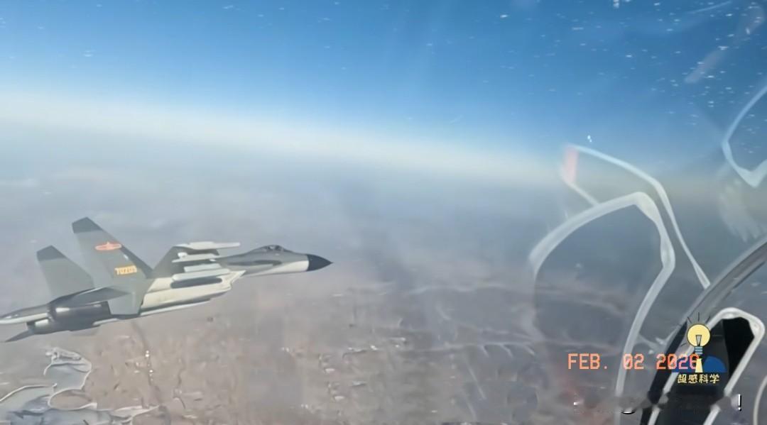 美军飞行员最怕的

不是我们的歼-16，也不是歼-20，更不是歼35，

而是每