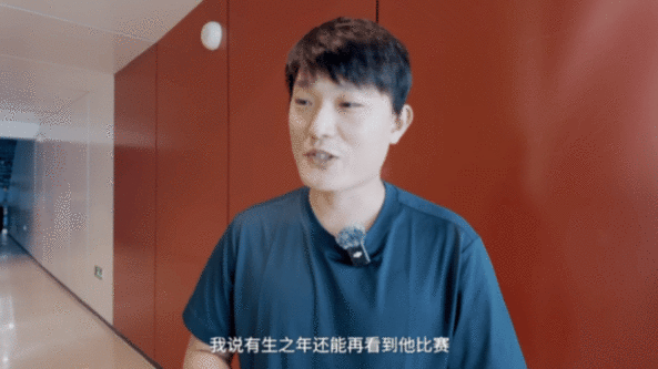 孙杨体育精神不只是为了赢 孙杨说传帮带后辈是应该的《泳者孙杨》让我们跳出金牌视角