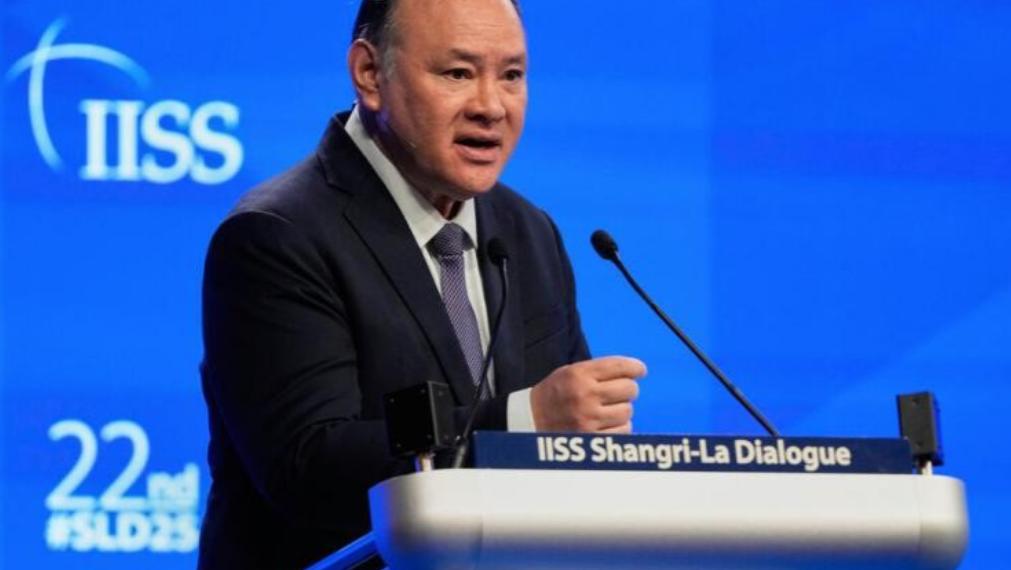 菲律宾防长气急败坏，对中国提出强烈谴责，称中方恶意报复敲诈勒索

近期中菲之间再