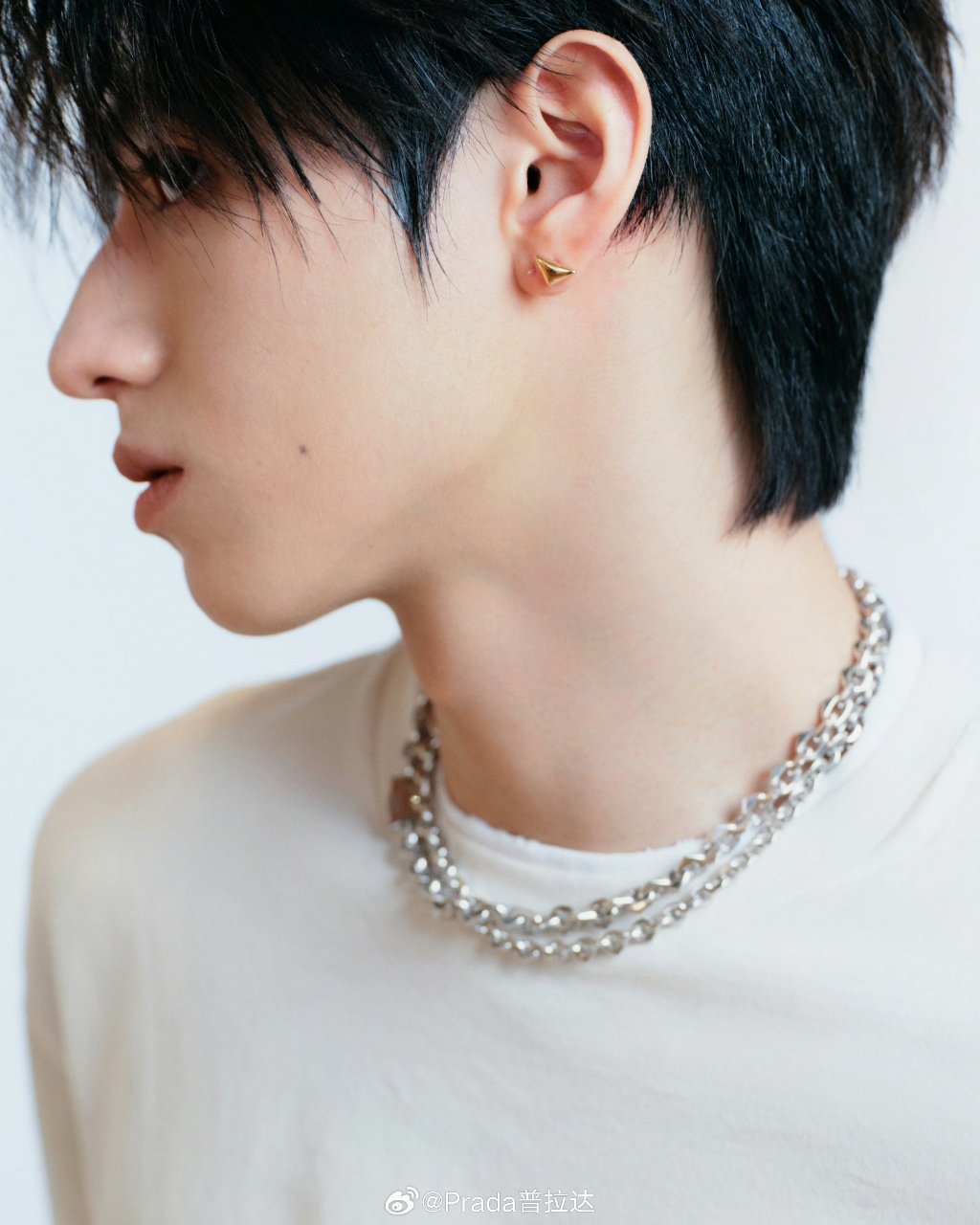 top快闪店怼脸图 prada发的top top快闪店怼脸图🈶 