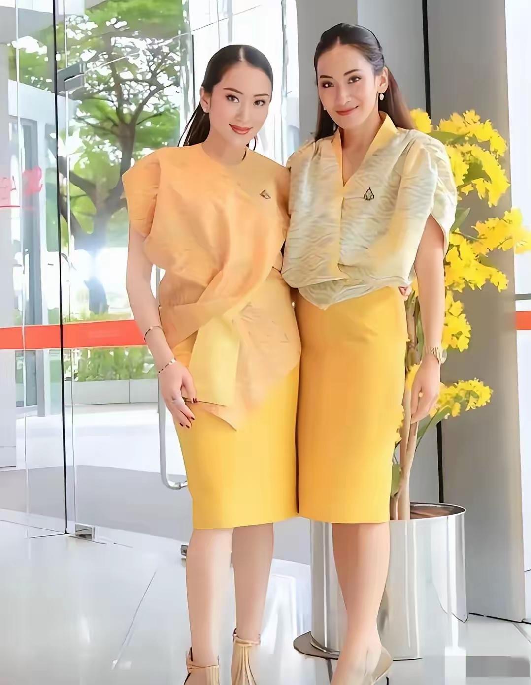 为什么说佩通坦没有阿努廷的当担及责任？是不是因为太年轻？
佩通坦作为新任文化部长