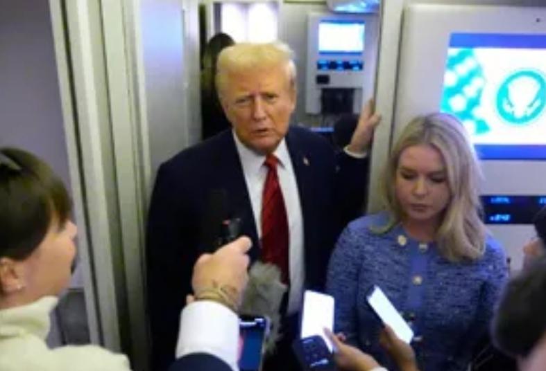 特朗普放狠话“要么谈要么打”，伊朗直接掀桌：谈个屁，枪已上膛！

老特又搁那儿演