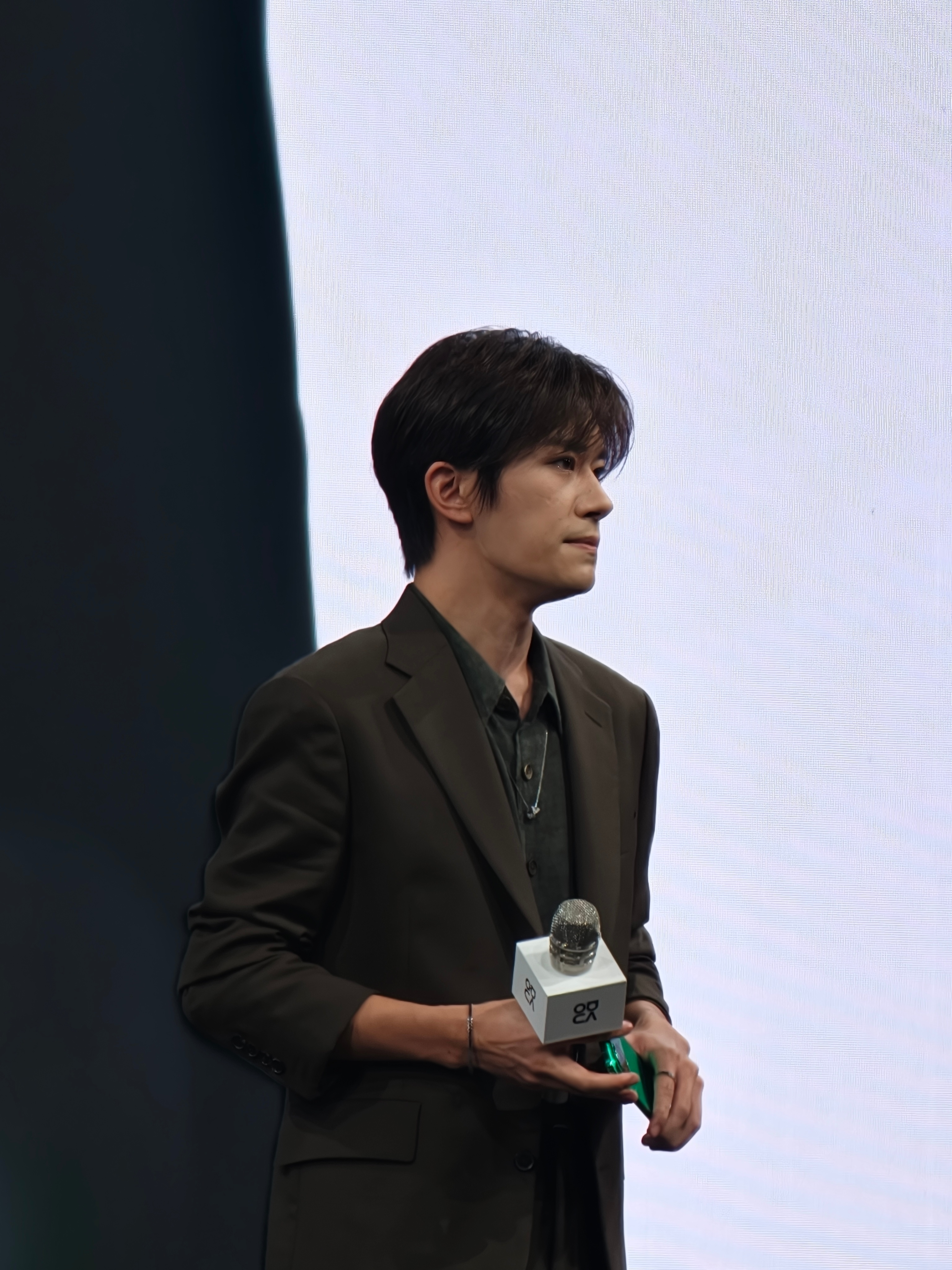 易烊千玺增距镜+live动图 深圳·深圳国际会展中心(宝安新馆)