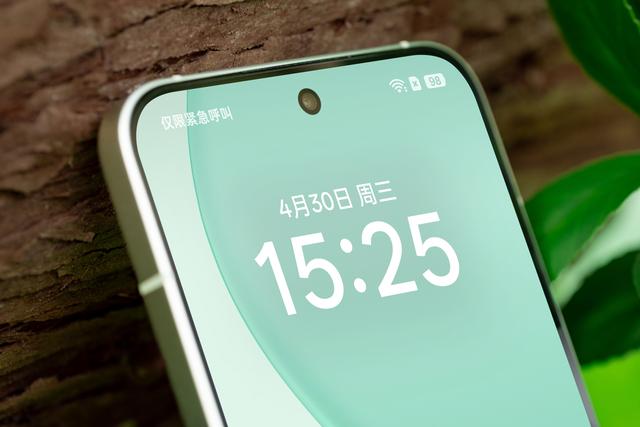 通透清新 生机盎然 OPPO Reno14半夏绿图赏