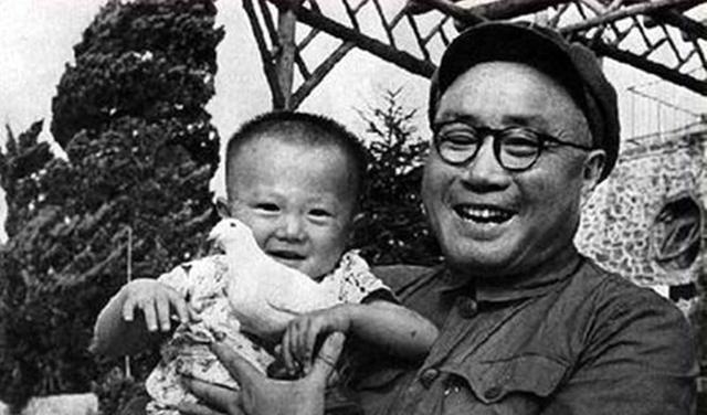 1945 年 8 月，刘伯承 5 岁的二女儿刘华北，在延安洛杉矶托儿所离奇遇害。
