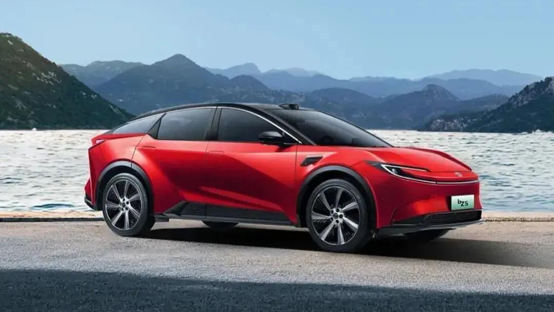 2025合资车安全车型Top5
1. 马自达 EZ-6（新能源B级轿）：10项G