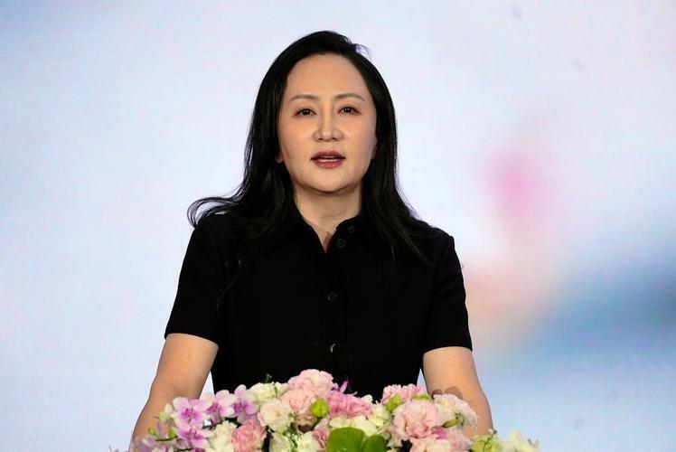 善恶有报！背叛中国、出卖孟晚舟的凶手现形后，如今遭到哪些报应
 
孟晚舟离开加拿