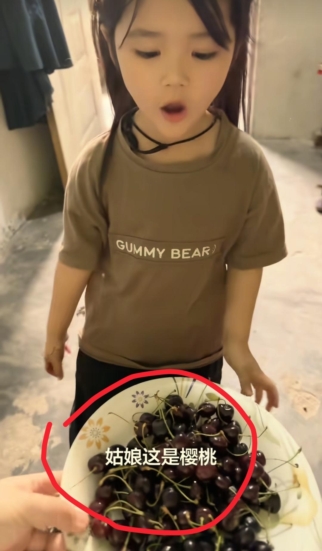 我预料到了网友会夸古丽亚懂事
也预料到了大家会关心顺子一家
万万没想到网友会吵着