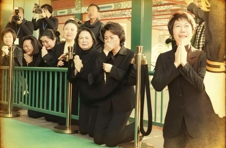 2016年4月25日，京剧大师梅葆玖因病在北京逝世，享年82岁。5月3日，梅葆玖