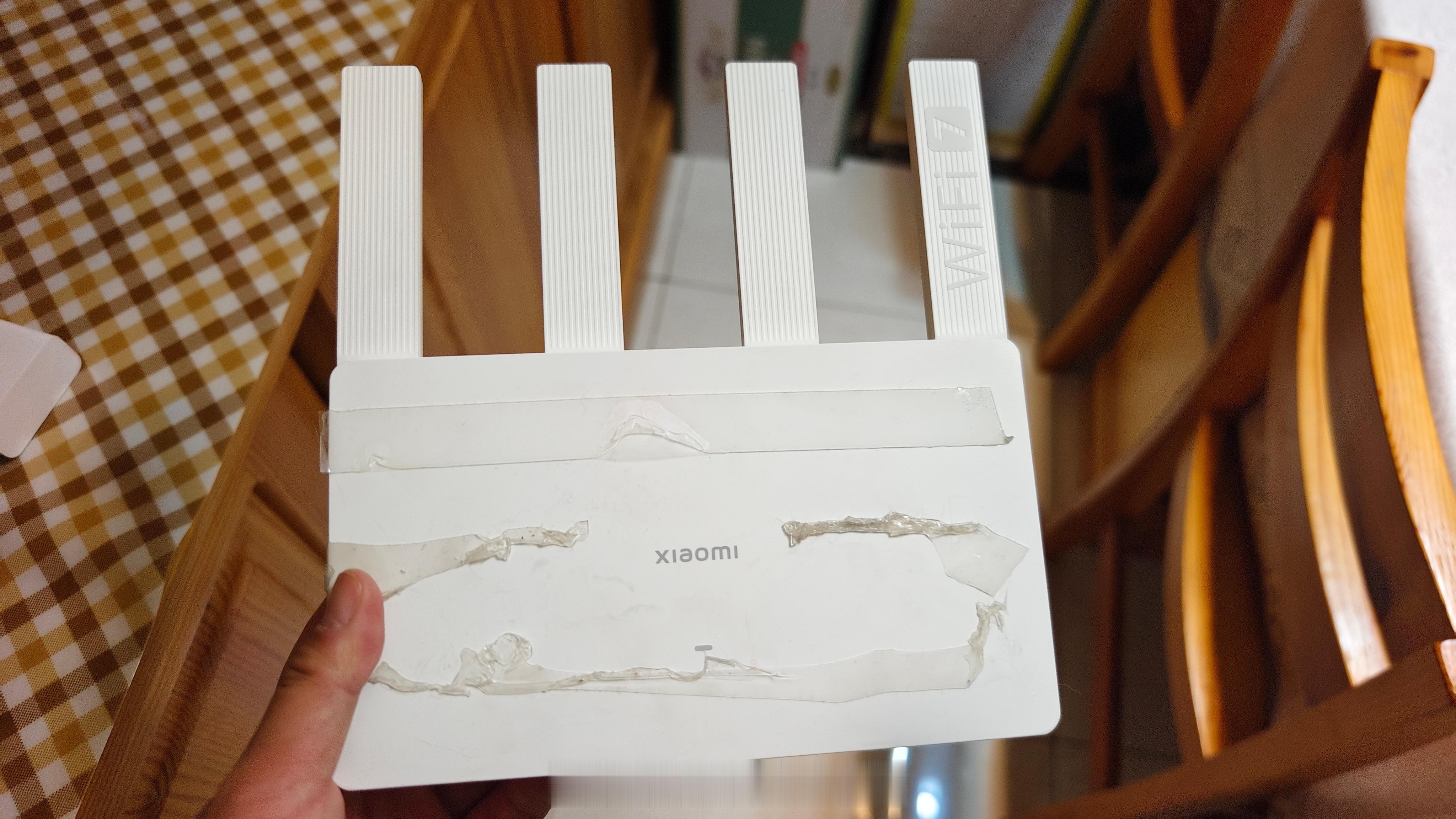 米家的产品质量真的不咋滴，这路由器买过两次，没用一两年，结果两个都出了问题，之前