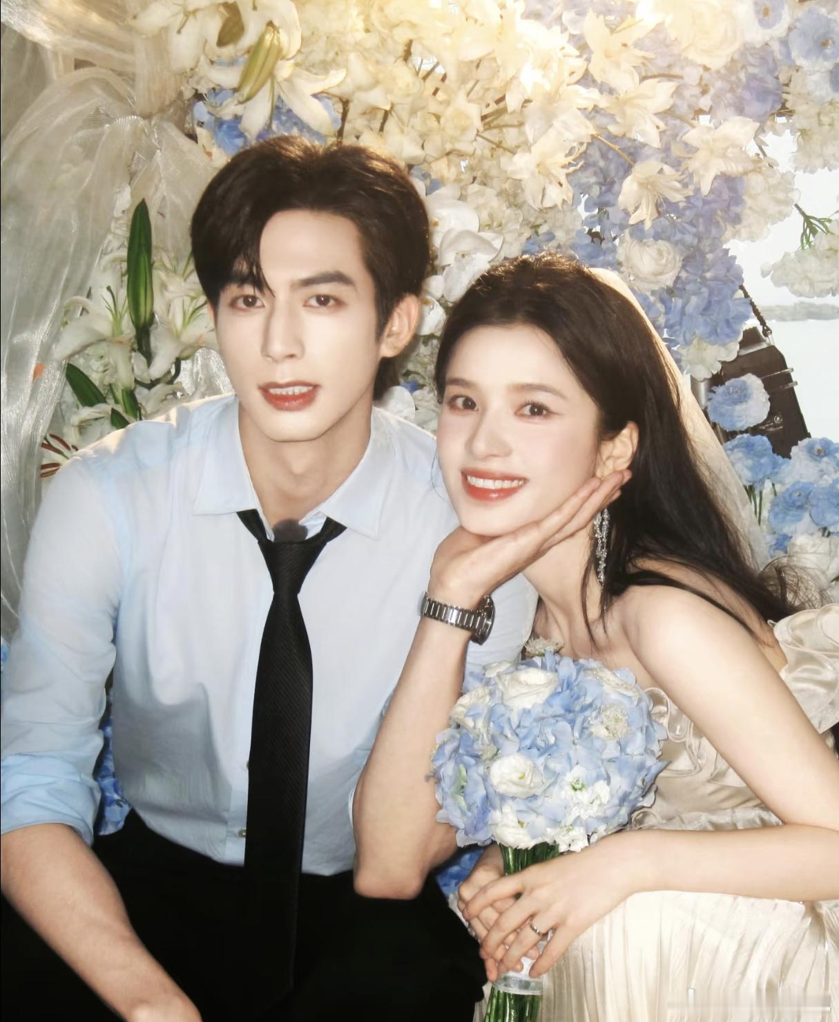 宋威龙张婧仪艾米 一家三口宋威龙、张婧仪、艾米三个人骨相好优越，完全顶级建模脸，