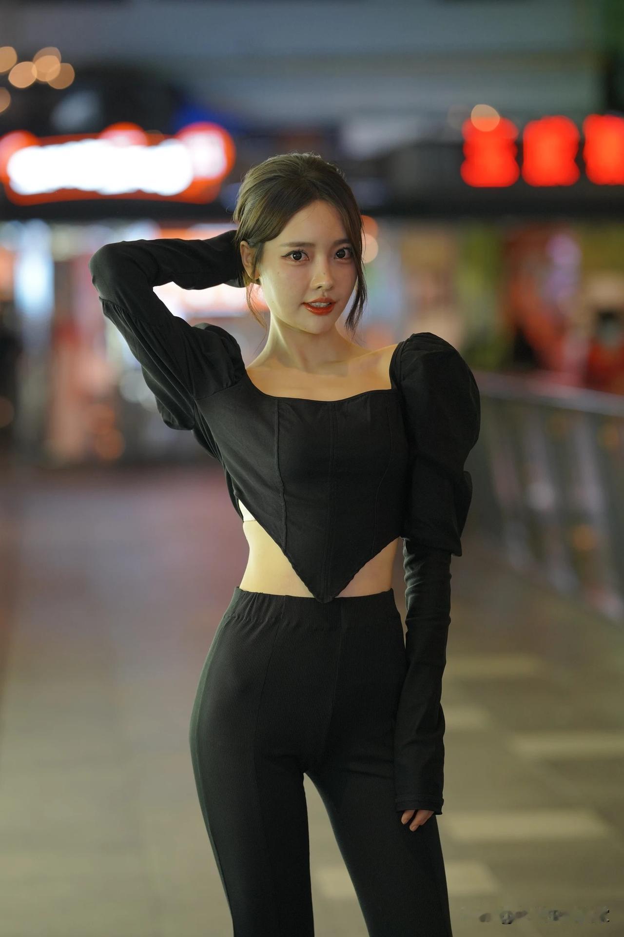 姑娘你好，能不能借我一张去往你