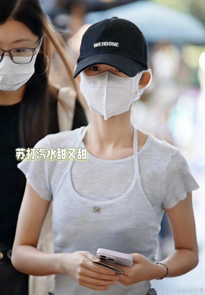 冰湖重生没换女主 《冰湖重生》要补拍啦！黄杨钿甜依旧是女主，之前就有风声说这剧没
