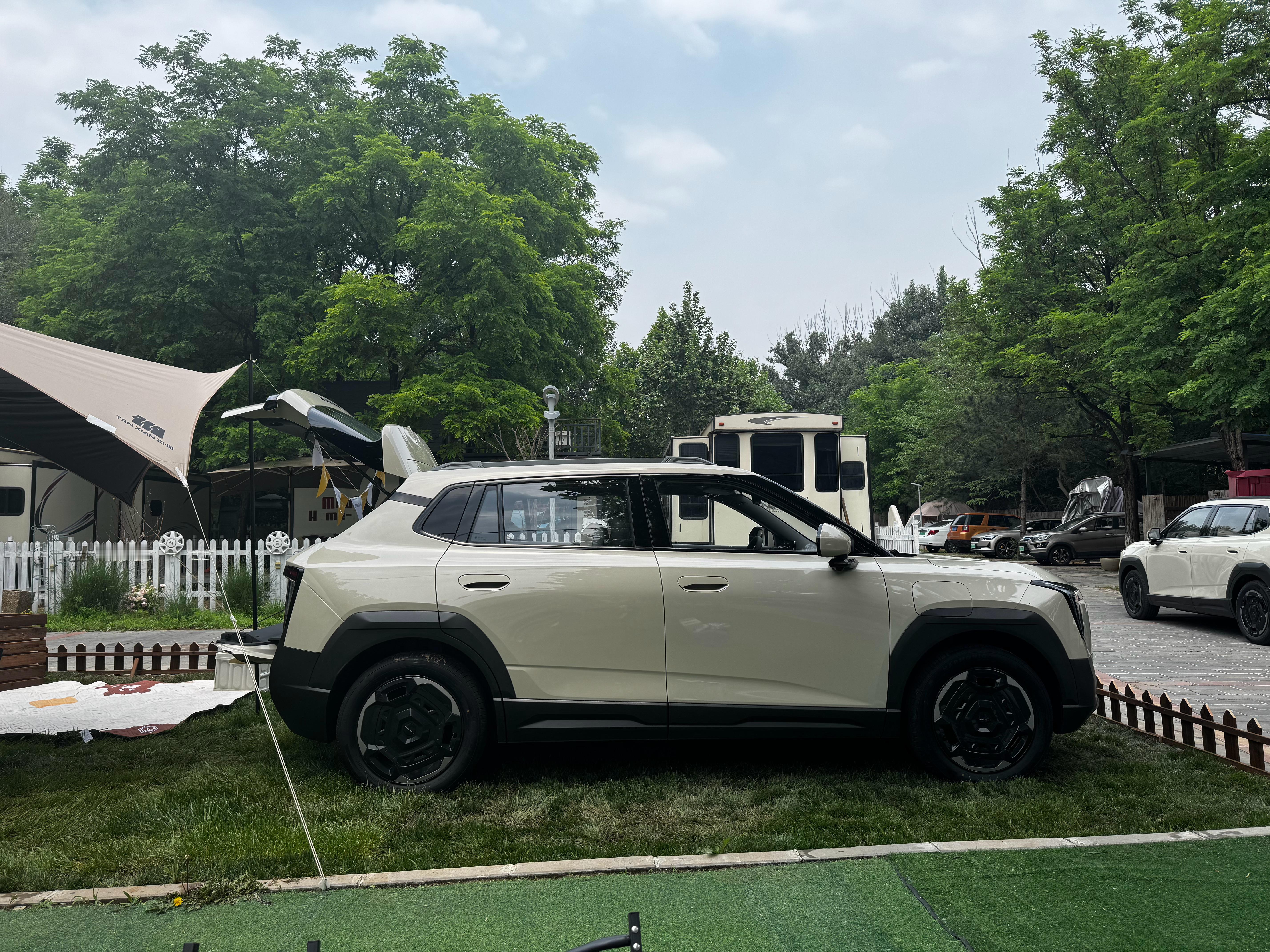 东风纳米06还真的有点东西小车给了天地门半隐藏门把手城市记忆领航是可用的状态8.
