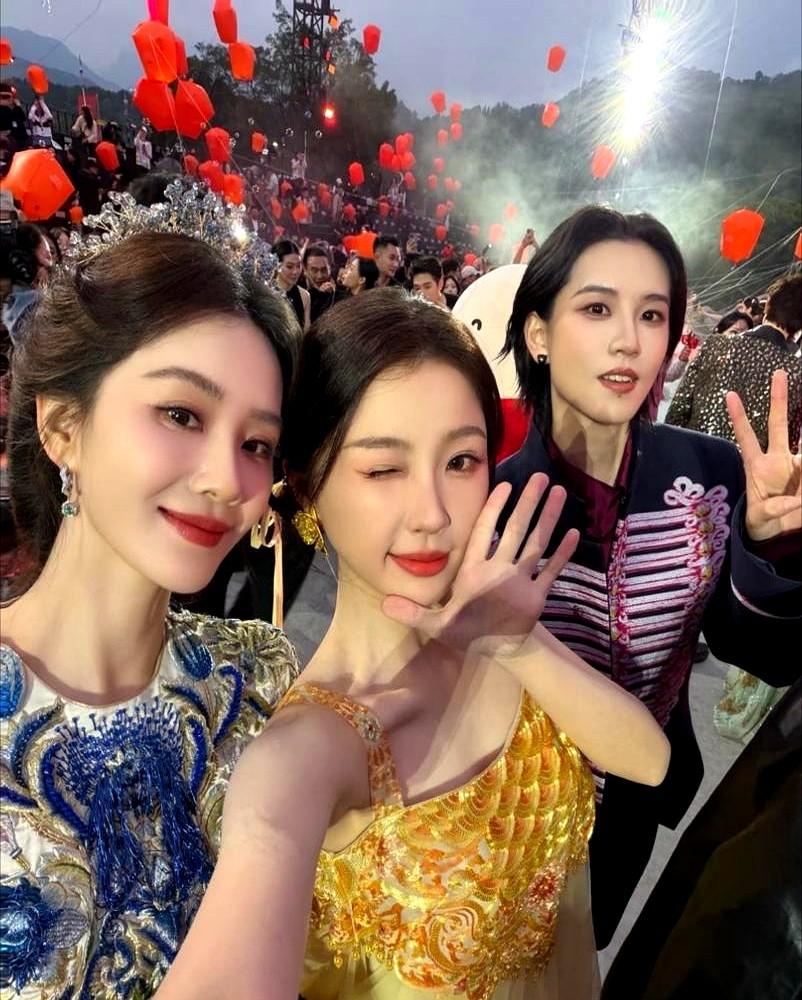 一个点赞，亲姐妹变陌生人。

祝绪丹这回操作有点意思。在虞书欣被全网议论的时候，