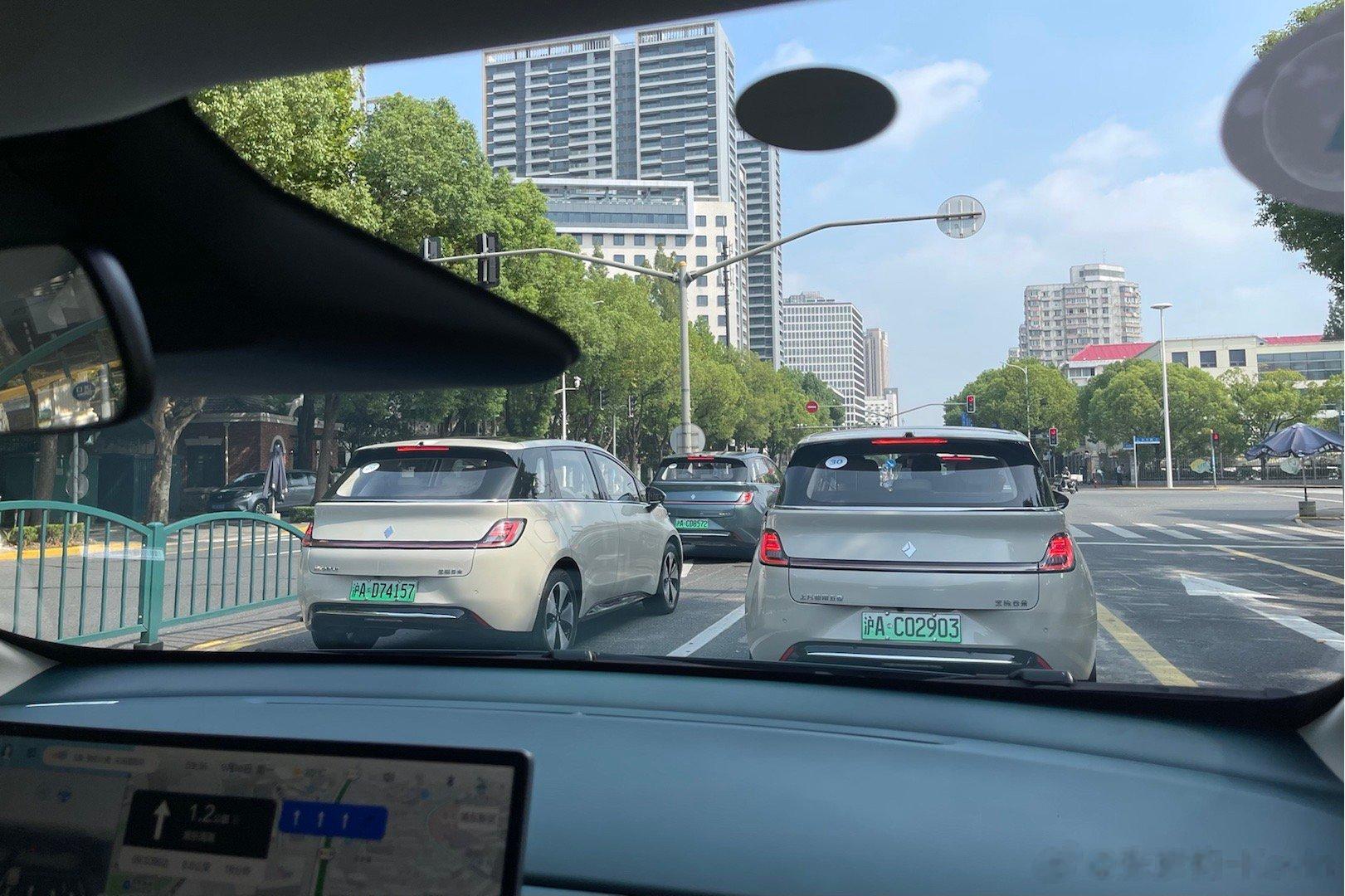 来上海试试云朵的智能驾驶辅助，大疆做的，不依赖高精地图，据说跨楼层记忆泊车最长可