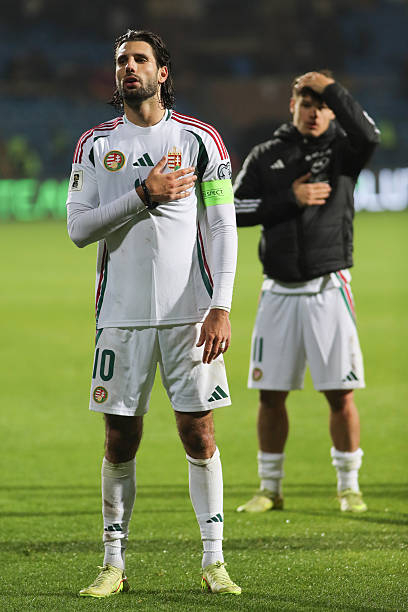 两匈弟均在对阵亚美尼亚的比赛中首发，重新搭档左路。尽管索博在上半场交出了期待的表