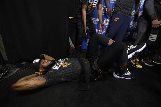 最近的老头，会不会回想起这个时候呢克利夫兰骑士骑士詹姆斯nba