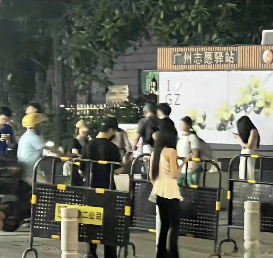 这俩人可真会玩儿！奥斯卡和孙乐言，你说他们俩是不是把#心动的信号7# 节目组给忘