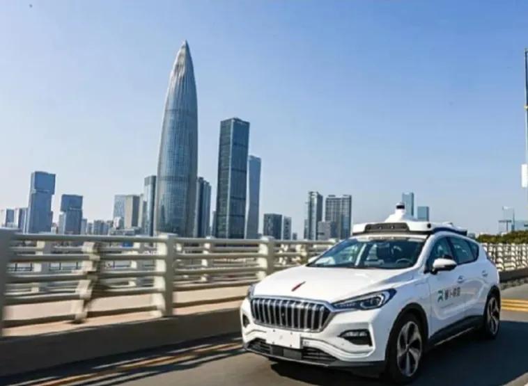 哈哈，
武汉的萝卜车全网红透了，
随便一刷都是说的勺萝卜，说真的，这些萝卜真的很