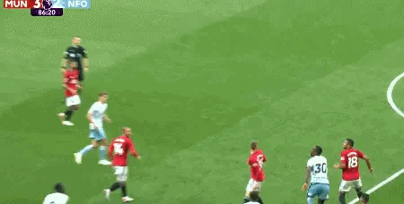 英超曼联3-2诺丁汉森林，小结有四：

（一）C罗离开后B费数据确实提高了

（