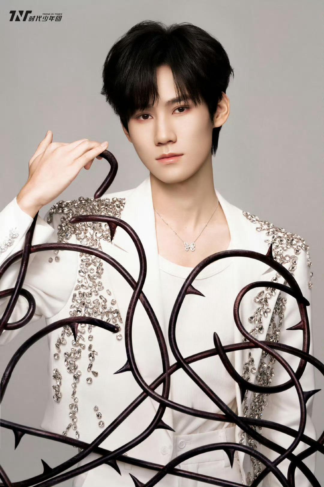时代少年团 × 第四张专辑「加冠」「登顶」Concept Photo 两组概念宣