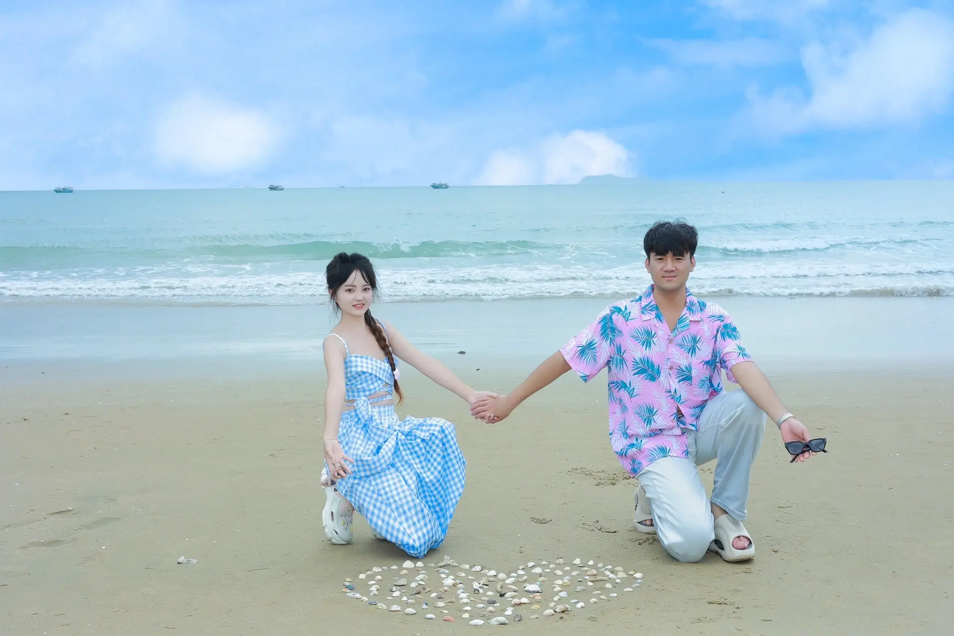 三亚情侣跟拍🌊🏝️📷😊。