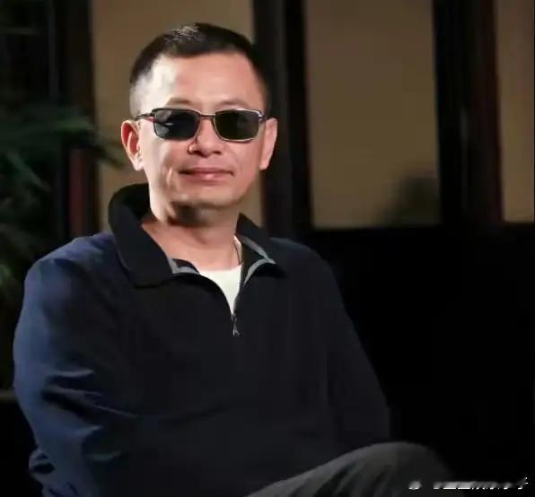 41岁齐溪也没想到，一个大导“跌落神坛”却让她40岁老公王传君口碑暴增 ​​​