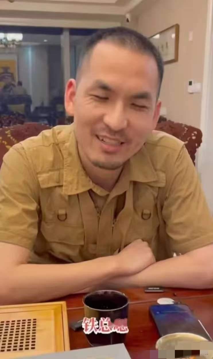 一个百思不得其解的现象：铁头曝光的不少市场乱象是真实的，三亚五两秤是真的，金镶玉