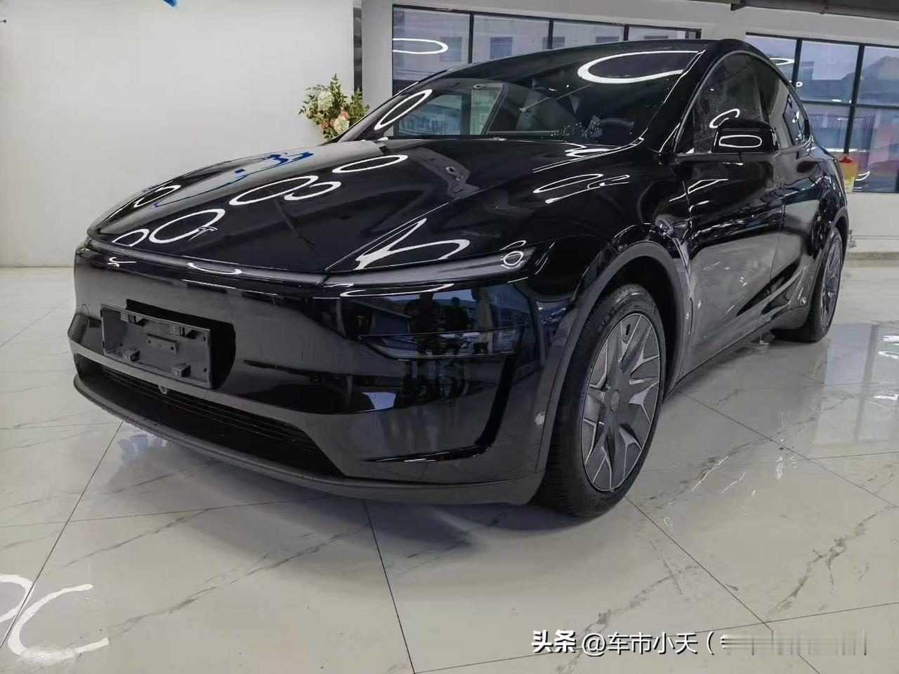 特斯拉的3和Y推出7年无利息按揭政策，这应该是目前市面上最长的按揭。其实推出这种