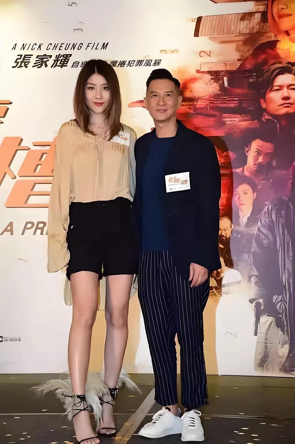 一次主持人问张家辉，“结婚这么多年，你有没有哪一刻想要出轨？”​张家辉很坦诚的回