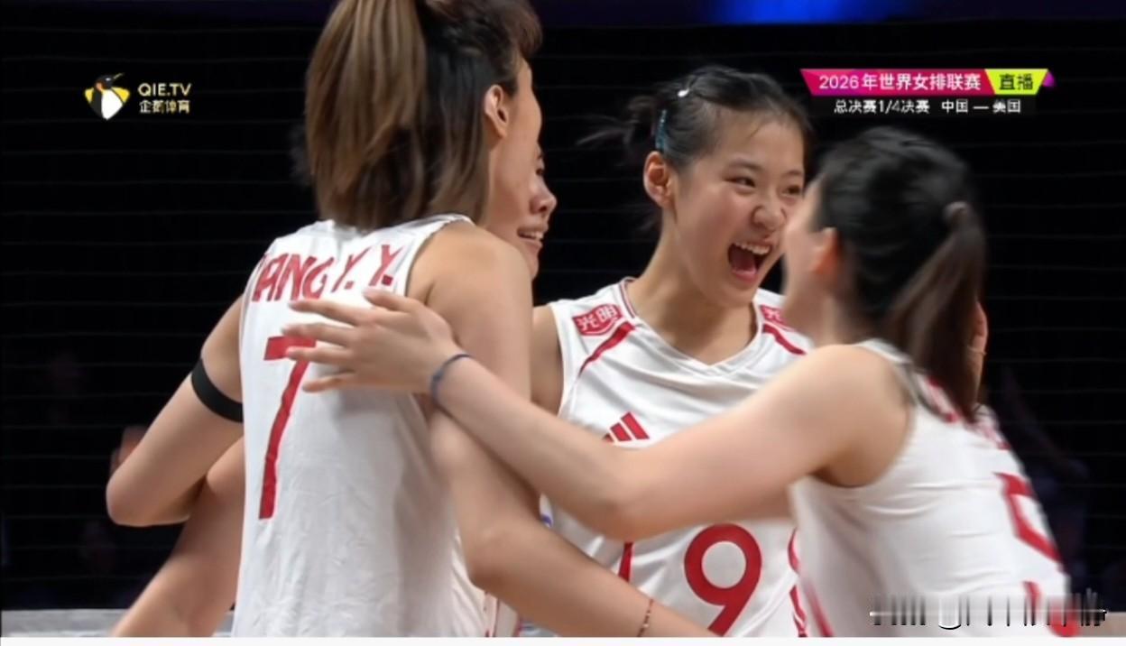 7月25日，中央5套直播女排半决赛!
2026女排世联赛总决赛半决赛今日打响，首