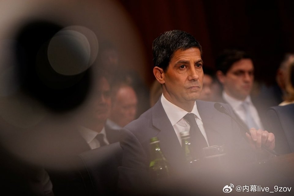 路透社：特朗普将在白宫为沃什举行就职宣誓仪式，任命其为美联储主席。沃什将担任美联