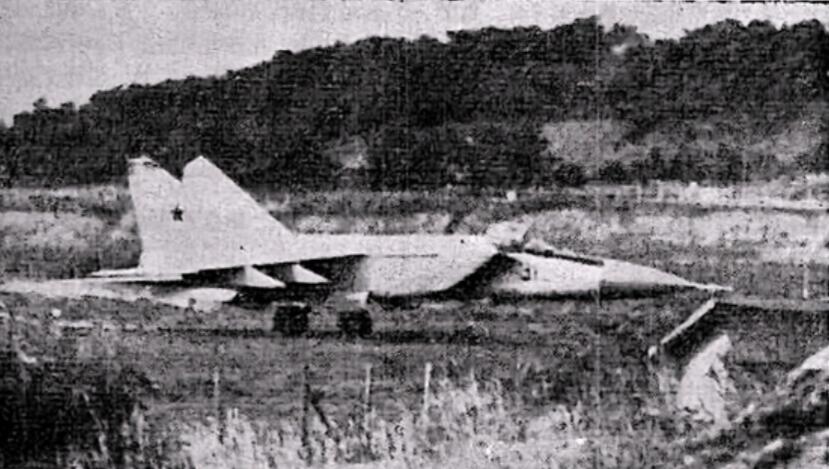 1976年9月6日，苏联防空军飞行员别连科夫驾驶一架米格-25P截击机叛逃日本，