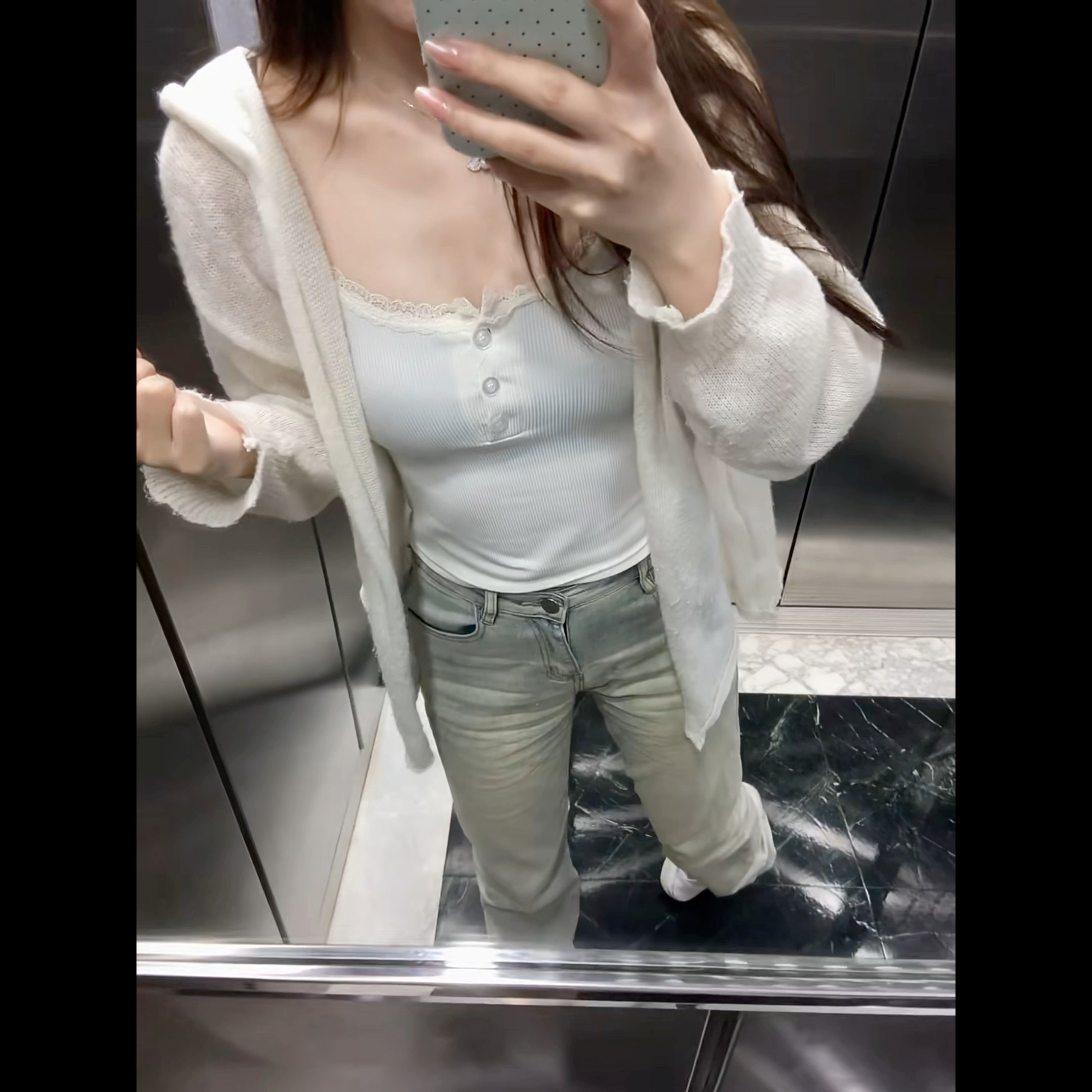 我说我饿昏了 你到处跟人说我二婚了 ​​​