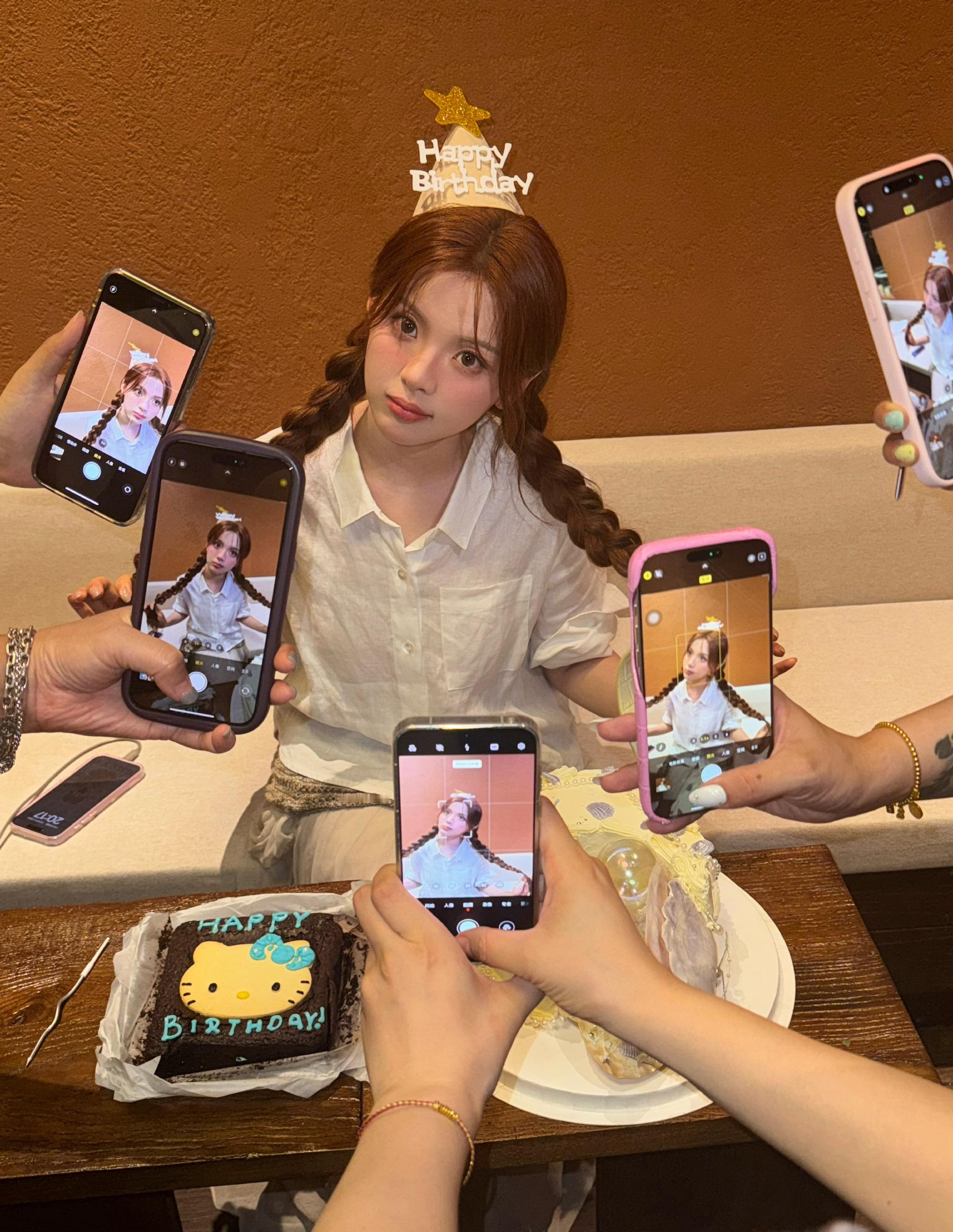 杨超越[超话]  杨超越简直也太可爱了吧，真的是一眼就让人心动了 ​​​