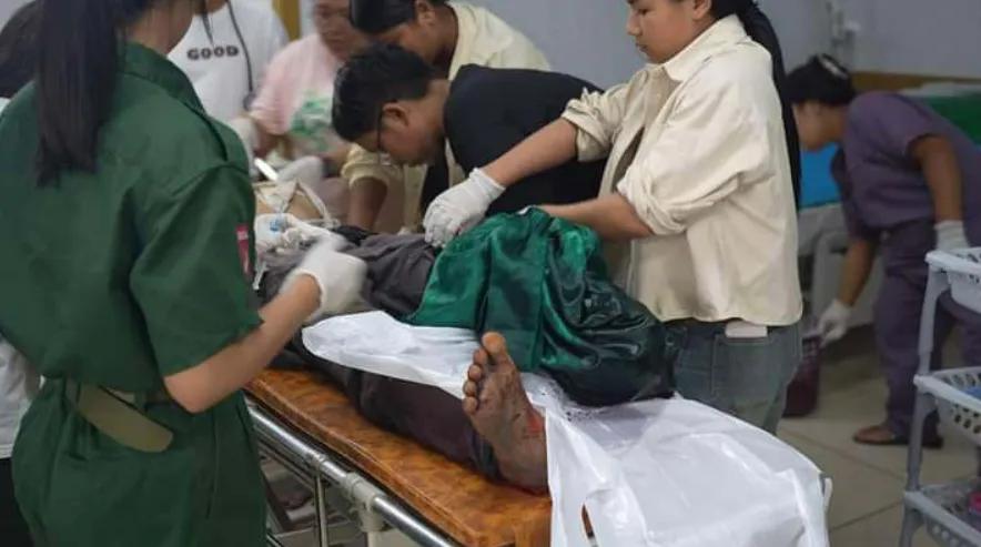 缅甸MNDAA发布信息称，掸邦北部腊戌市一名在捡垃圾的男性误踩地雷被炸伤。
9月