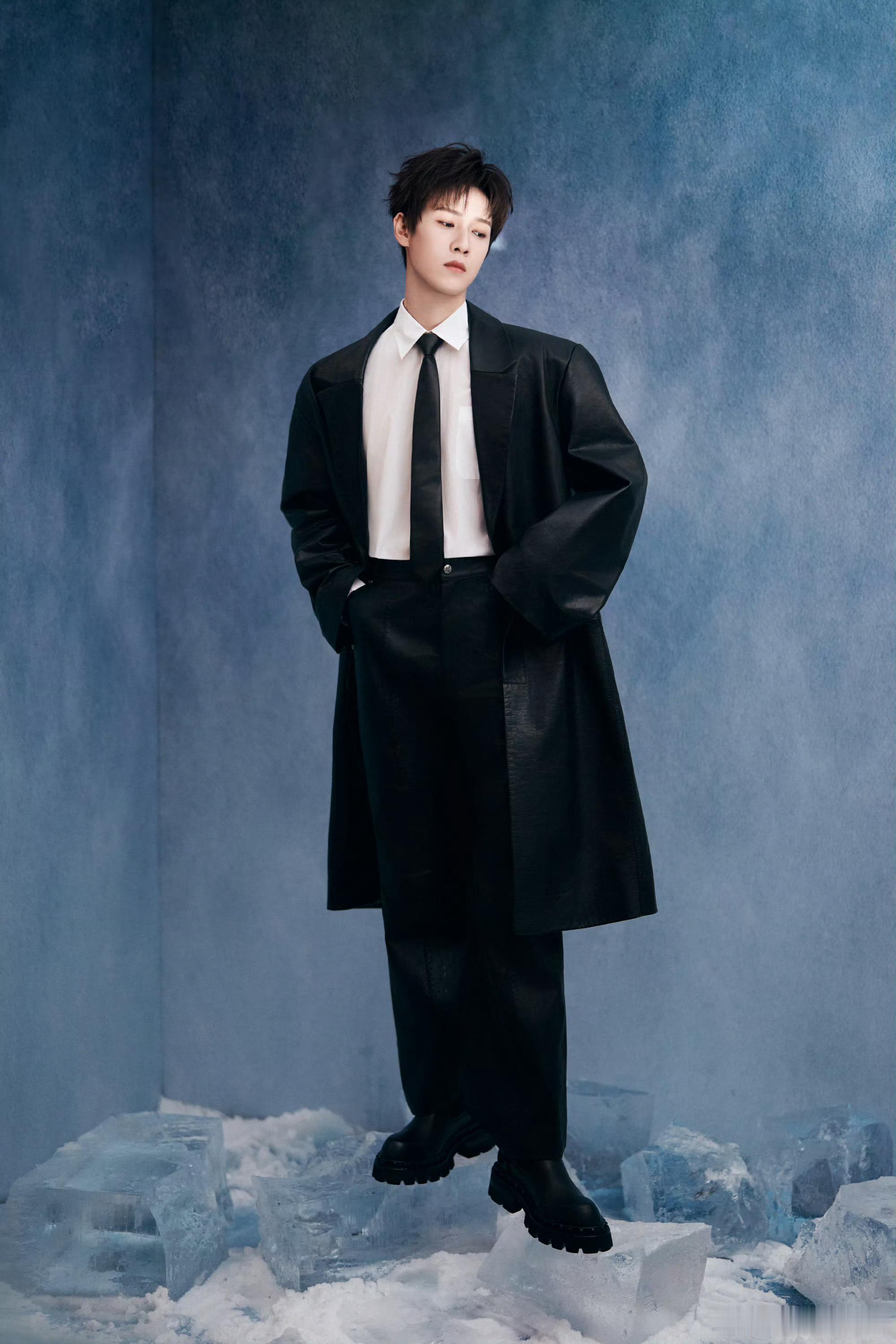 李昀锐听张萌念原著的反应直播现场太好笑了！萌姐念到诸葛玥和李昀锐的适配度，听到“