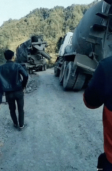 力拔山兮气盖世