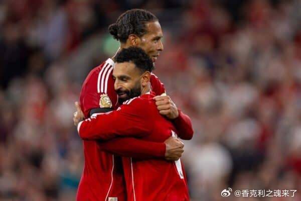 范迪克评价目前利物浦后防："相比上场比赛，本场防守已有显著提升，但仍需继续努力。