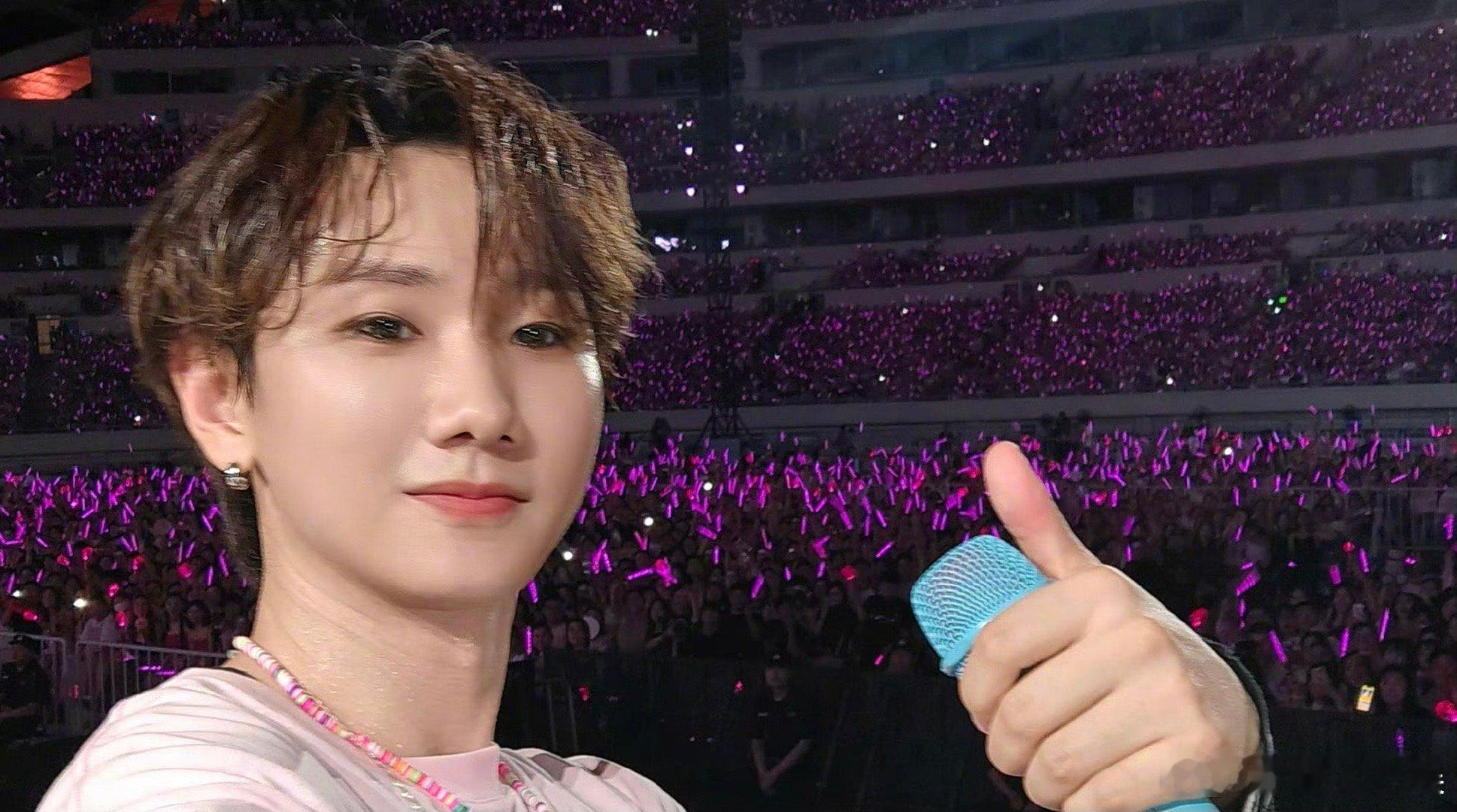 #汪苏泷[超话]##汪苏泷南京巡演DJ是黄宣#真的太喜欢南京这个城市了，而且我也