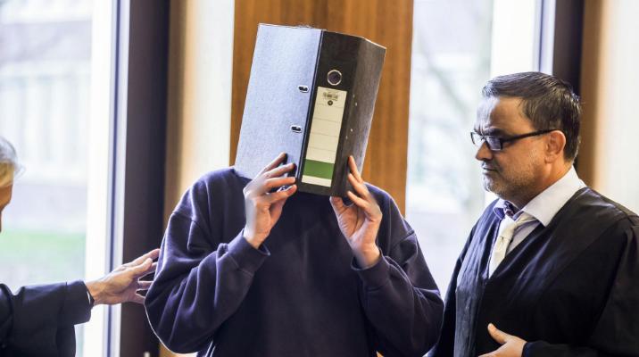 终身监禁：德国护理员因十起谋杀罪获刑
德国亚琛地区法院以十起患者谋杀罪判处一名护