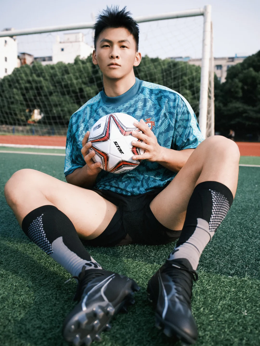 ⚽️ 周末球场，PUMA KING 的专属时刻