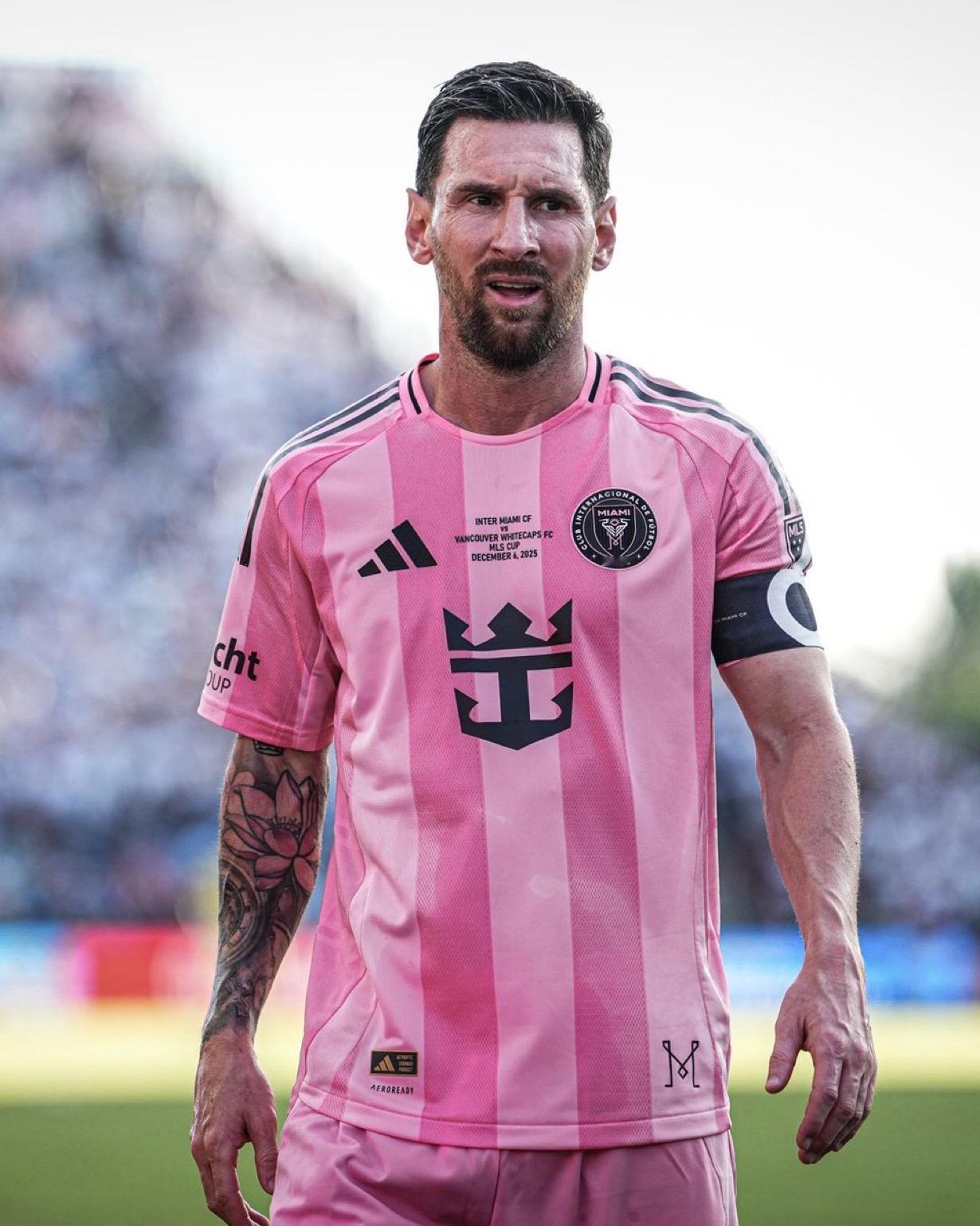 莱昂内尔·梅西荣获2025年美国职业足球大联盟（MLS）杯最有价值球员奖🏆
