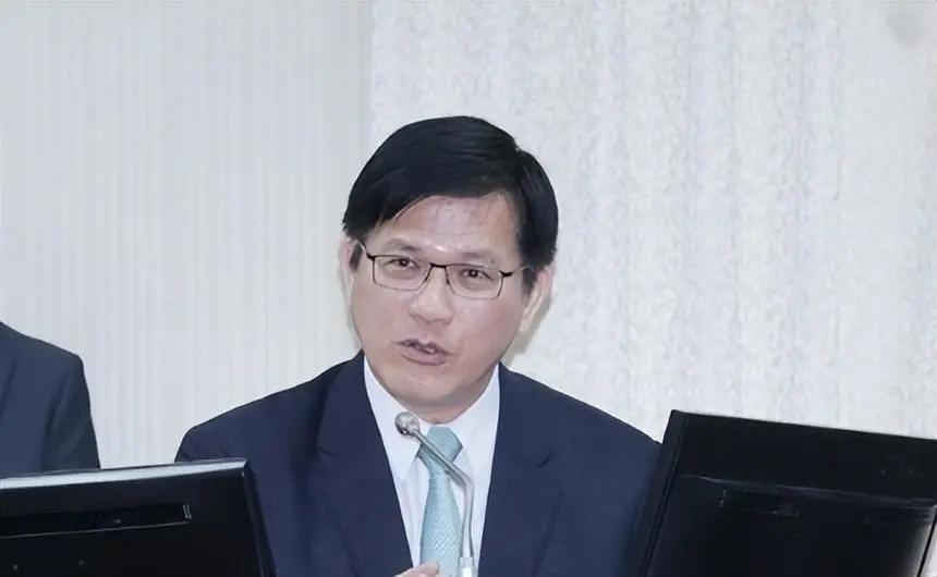 台独顽固份子赖清德当局所谓的“外事部门”竟然对日本右翼份子参拜靖国神社“表示尊重