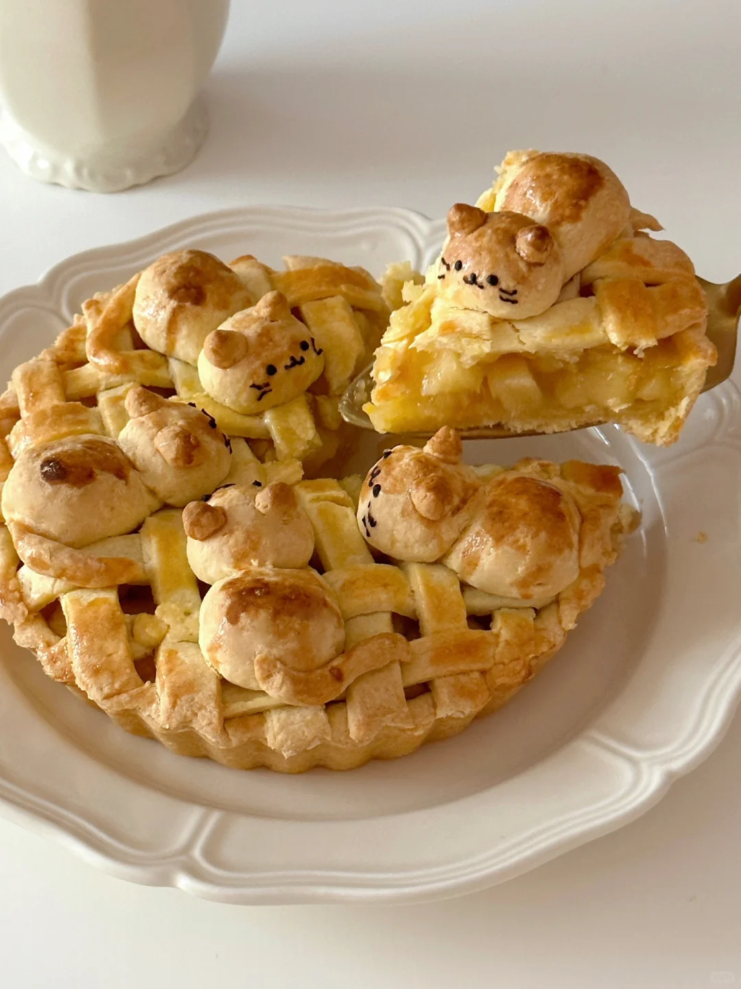 好多猫苹果派🥧